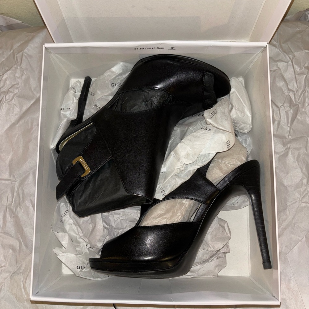 Guess Elegant Black Open-Toe Heels - Picture 7 of 9